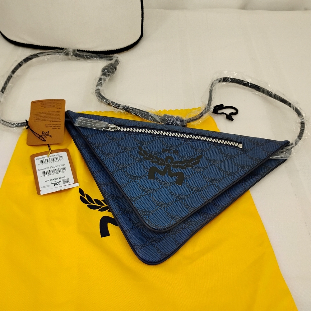 MCM Himmel TRIANGLE  Navy Blue UNISEX Crossbody Bag NWT